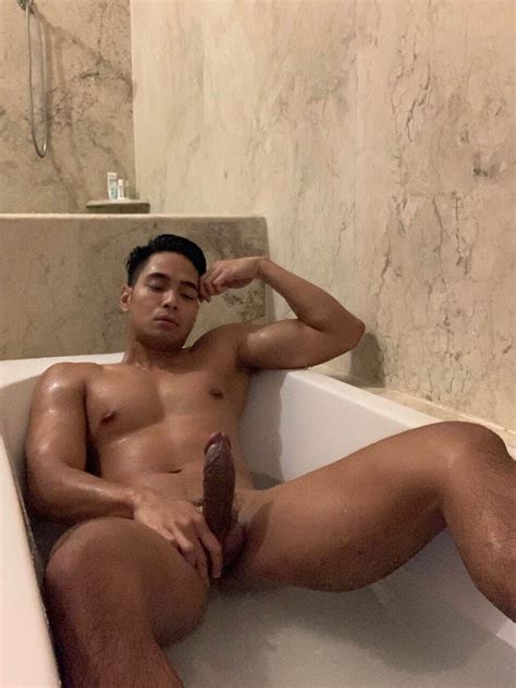Paolo Amores Nude Photos Photo Boyfriendtv Com