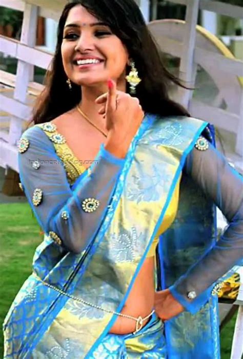 Vani Bhojan Tamil Tv Actress Cm13 Hot Saree Midriff Hd Caps