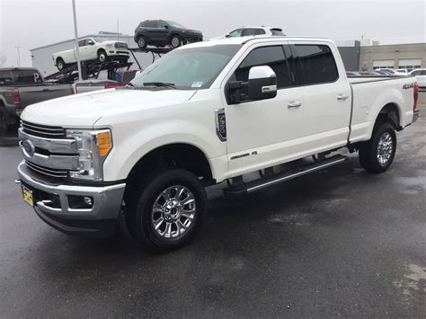 Pre Owned 2017 Ford Super Duty F 350 Srw Lariat Crew Cab Pickup In