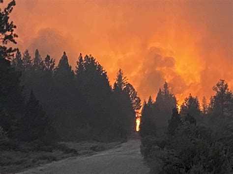 Sprawling Oregon Wildfire Largest Of Dozens In Us Continues To Grow