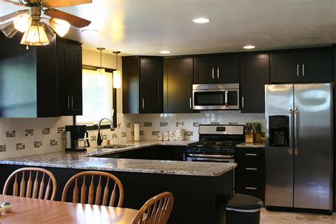 Kitchen cabinets at wholesale prices. Photo Gallery .:. Wholesale Cabinets Warehouse
