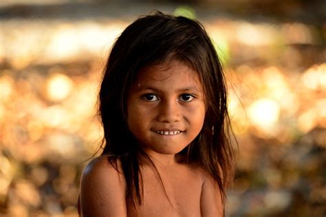 Anuta Solomon Islands 3 Caras Oceanía