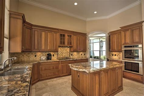 Read on to learn about these factors so you can get the best kitchen cabinets based on your budget. 2017 Cabinet Refacing Costs | Kitchen Cabinet Refacing Cost