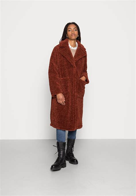 Byoung Bycanto Coat Wintermantel Brownbraun Zalandode