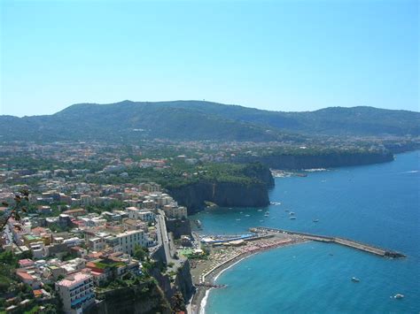 Maybe you would like to learn more about one of these? Meta (Italia) - Wikipedia