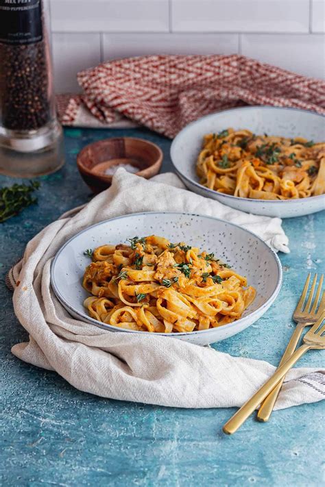 This Creamy Tagliatelle Is The Perfect Autumn Dinner Recipe With A