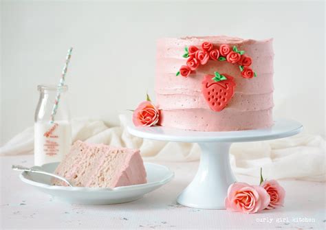 See more ideas about cupcake cakes, cake decorating, cake. Curly Girl Kitchen: The Making of a Strawberry Cake