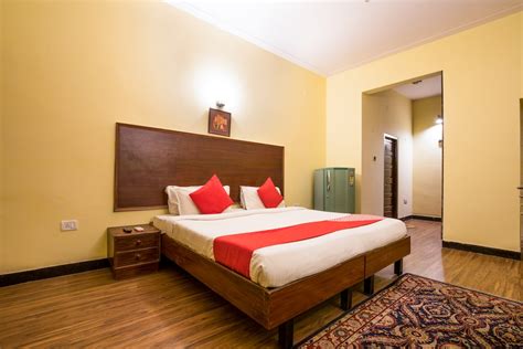 Oyo Hotel Guest Inn Suites Near Birla Mandir Oyo Rooms Hyderabad Book