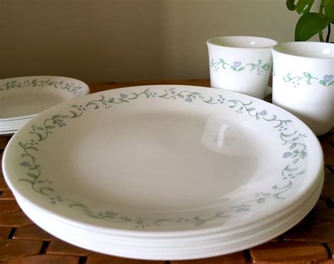 Corelle Country Cottage Dinnerware 14 Pieces Etsy