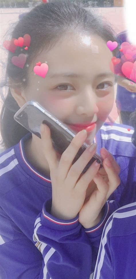 Itzy Yuna Goes Viral After Her Pre Debut Photos Were Leaked Kpophit Kpop Hit