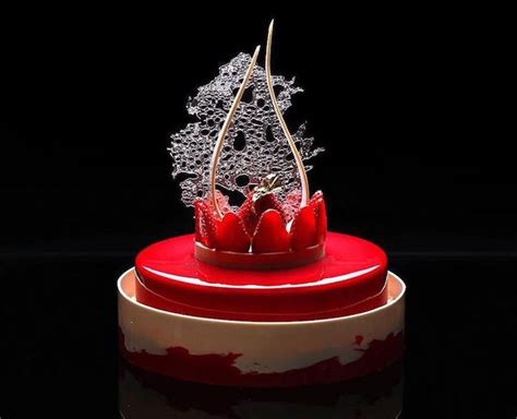 Photo And Cake By Dinara Kasko Ukrainian Pastry Chef Dinara Kasko Creates Truly Spectacular