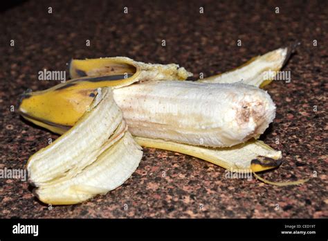 Rotten Banana Hi Res Stock Photography And Images Alamy