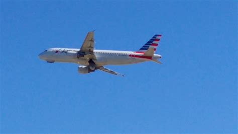 Plane Spotting At Charlotte Douglas International Airport 12292016