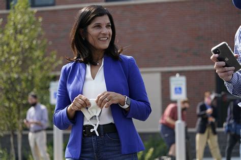 Maine Senate Race Sara Gideon Is Susan Collinss Most Serious Challenger In Decades Vox