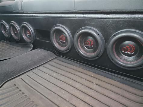 6 Massive Audio Gtx64 In A Ported Underseat Box In My Chevy 1500 Crew