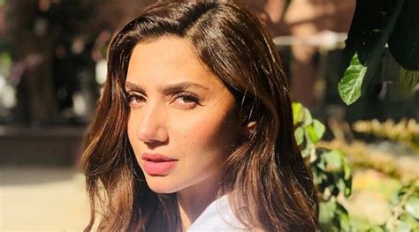 Mahira Khan On Sexist Comments By Firdous Jamal Let Our Fight Be
