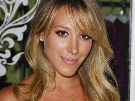 Haylie Duff Height And Weight Haylie Duff Husband Age Baby