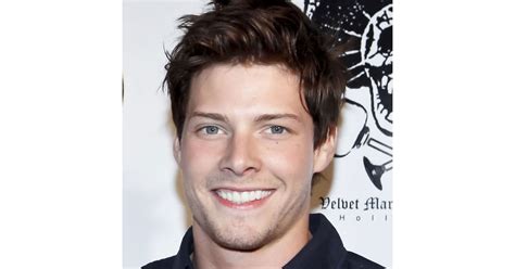 Hunter Parrish On Weeds Cancellation Rumors And Being Shirtless