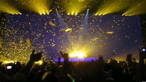 Music Festivals Concerts Download Powerpoint Backgrounds Ppt Backgrounds