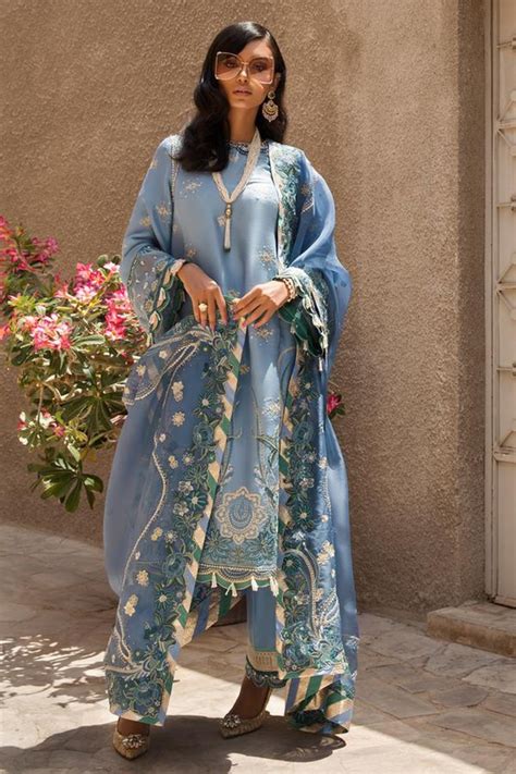 Kitchen design 2019 in pakistan. Pin on Pakistani Designer Lawn Suits 2019-2020
