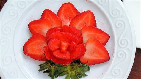 Beautiful Flower Strawberry Fruit Garnish Idea Youtube