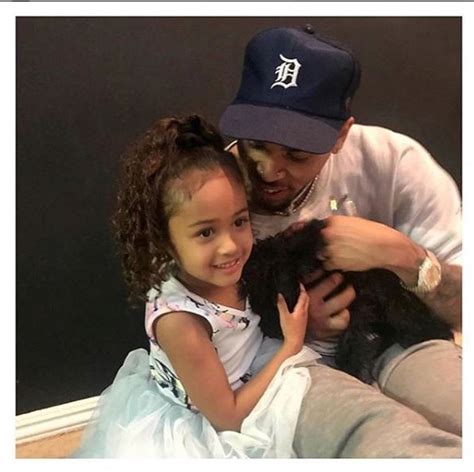 Beautiful Photos Of Chris Brown And His Daughter Royalty Thinkyoung Blog