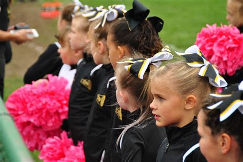 Programs Quaker Valley Youth Football And Cheer