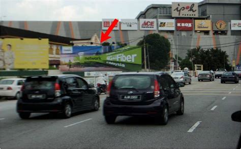 Recommend the economic pack (red plastic) only.. Jalan Sultan Idris Shah ,Ipoh Perak Outdoor Billboard ...