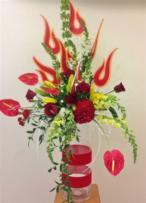 Simple wedding altar flower arrangement. Confirmation | Church flowers, Flower arrangements, Church ...