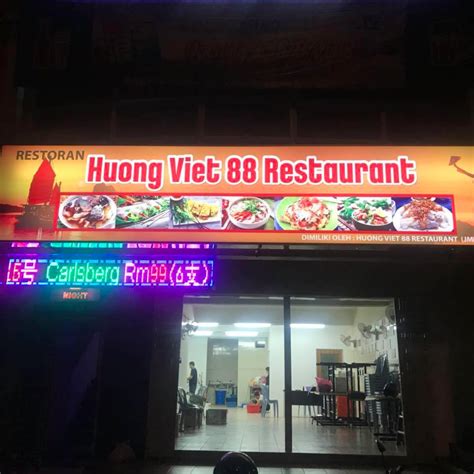 Huong Viet Restaurant