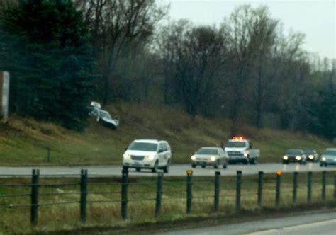 Alert Crash On Interstate 35 E Brings Northbound Lanes To Standstill