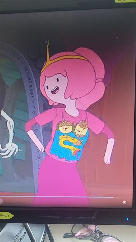 Did Anyone Else Notice Pb S Rock Shirt Turn Pink At The End Of What Was Missing R Adventuretime