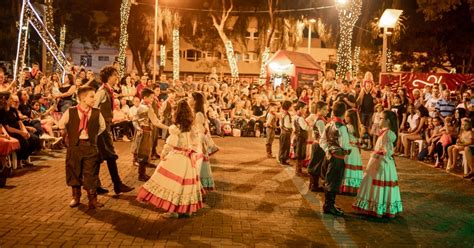 Fim De Semana Terá Corais E Ctg No Natal Encantado De Toledo