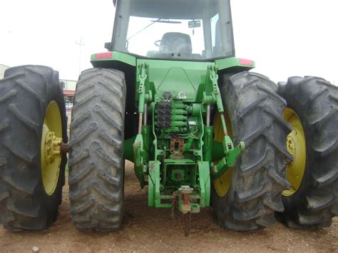 Maquinaria Agricola Industrial Tractor John Deere 8400 250hp 59400