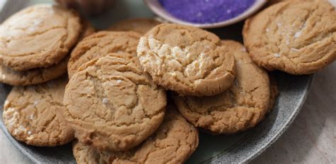 Recipes from my family to yours by trisha yearwood. Brown Butter Honey Cookies | Recipe | Honey cookies, Honey ...