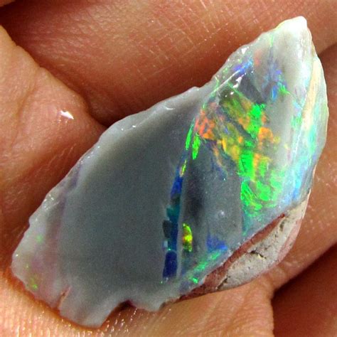 Black Opal Rough 1850 Cts Large Ss801