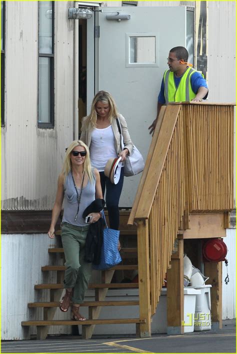 Gwyneth Paltrow Helicopter Ride With Cameron Diaz And A Rod Photo