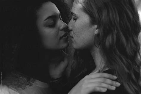 Lesbian Women Kissing Valentines Day Del Colaborador De Stocksy Guille Faingold Stocksy