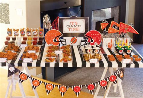 Wilton cake decorating on instagram: Parties We Love: Super Bowl XLVII Edition