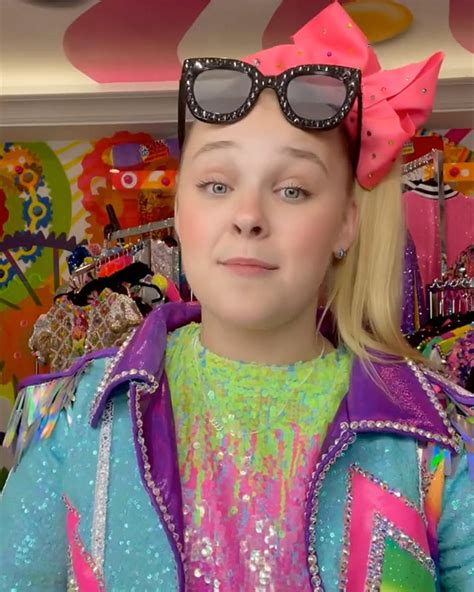 Parents Concerned Over “inappropriate” Jojo Siwa Card Game