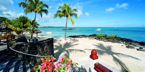 Spending A Day At Pereybere Beach Mauritius Attractions