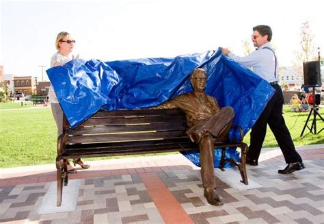 Orville Redenbacher Statue Unveiled