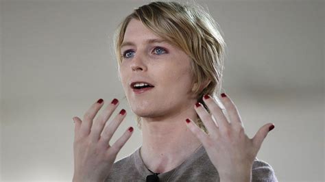 Chelsea Manning Posts Photo From Hospital After Gender Reassignment