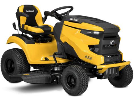 New Cub Cadet Xt2 Lx 42 Lawn Tractor With 42 Fab Deck Grass Roots
