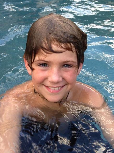 To produce the eboy hairstyle, grow your hair out further than an undercut or buzzcut. 43 best images about MattyB on Pinterest | Is that all ...