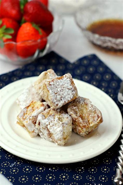 French toast just got a lot more fun with these mini french toast bites made from crusty baguettes! BEST French Toast Bites - Quick Breakfast Ideas For Kids - Easy & Simple On The Go Morning ...