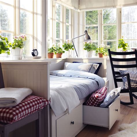 20 Small Bedroom Ideas Stylish Looks To Copy In A Tiny Space Small