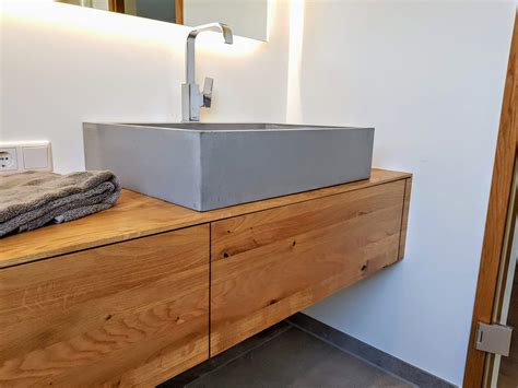Auf badschränke angebrachte waschbecken bieten perfekte waschmöglichkeiten und zusätzlich ein. Großer Waschtisch Viel Stauraum Sanctzary - Burgbad Iveo ...