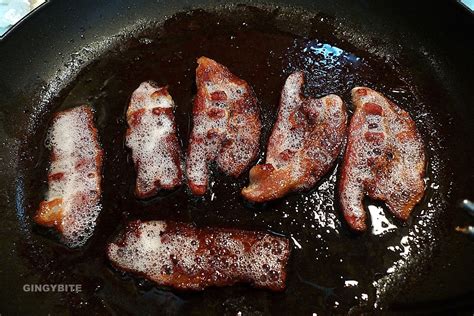 How To Fry Crispy Bacon Easily With Water The Yummy Journey