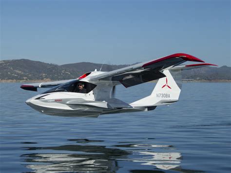 What Its Like To Fly—and Stall—in The Icon A5 Plane Wired